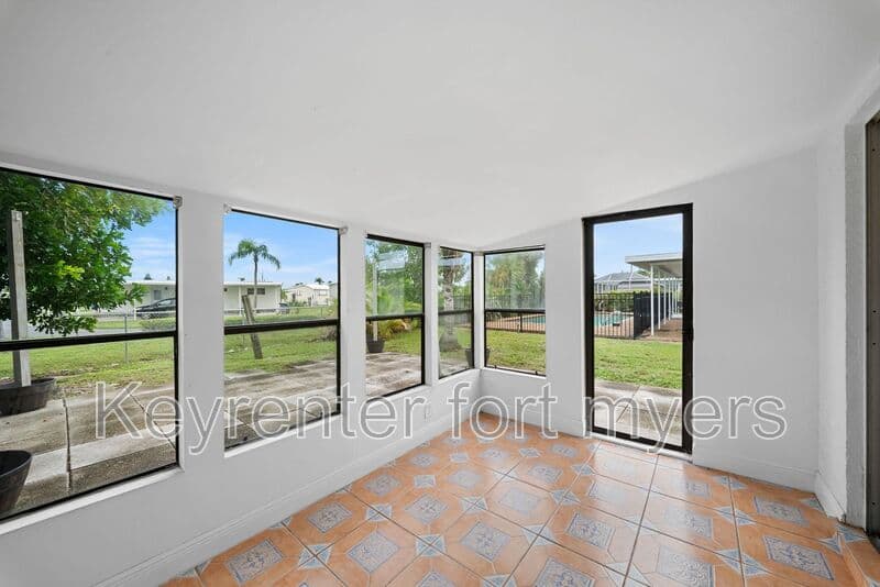 Fort Myers House: 11368 SUMMERWINDS CT