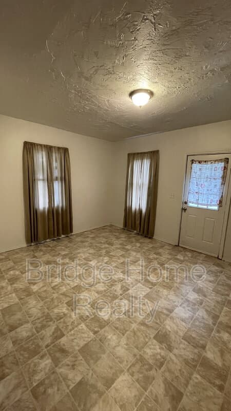 Uniontown Condo: 62 Whiteman Ave