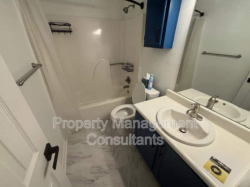 Huntsville Condo: 4922 7 Pine Circle