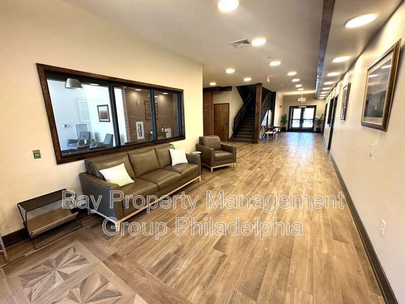 Chalfont Condo: 409 W Butler Ave