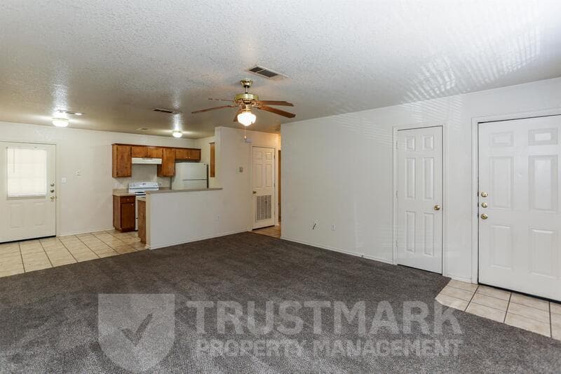 Harker Heights House: 700 South Amy - 104