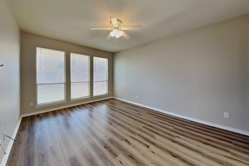 Arlington House: 7601 Yearling Way