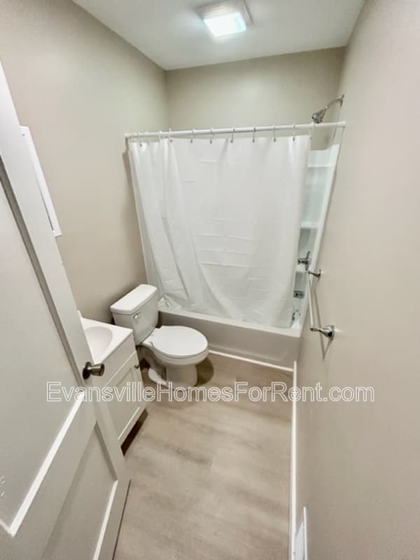 Evansville Condo: 1206 South 1208 Boeke Road - 1208