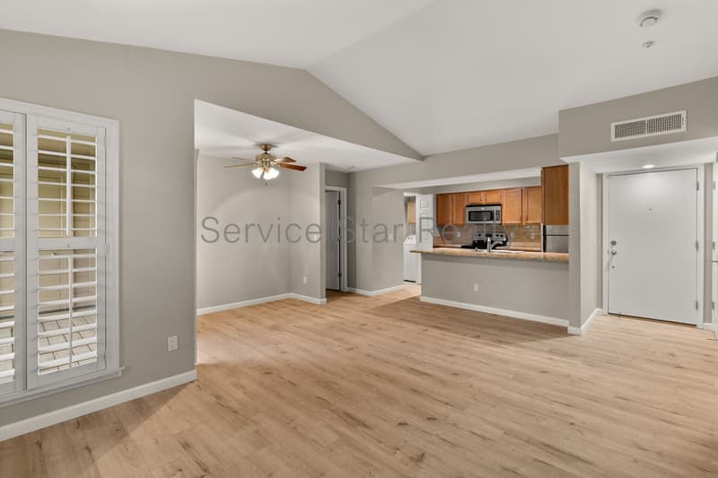 Tempe House: 200 E Southern Ave