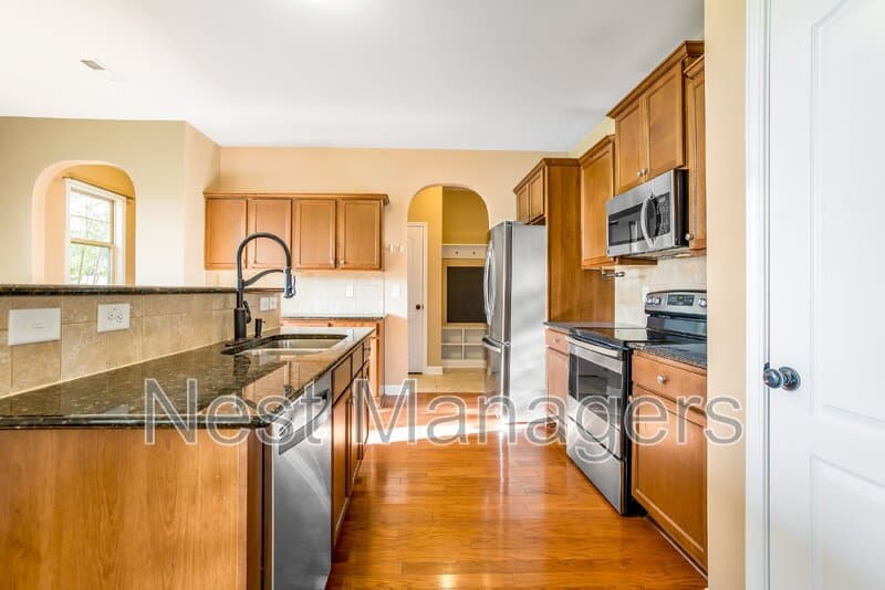 Fayetteville House: 2828 Deepwater Ct.