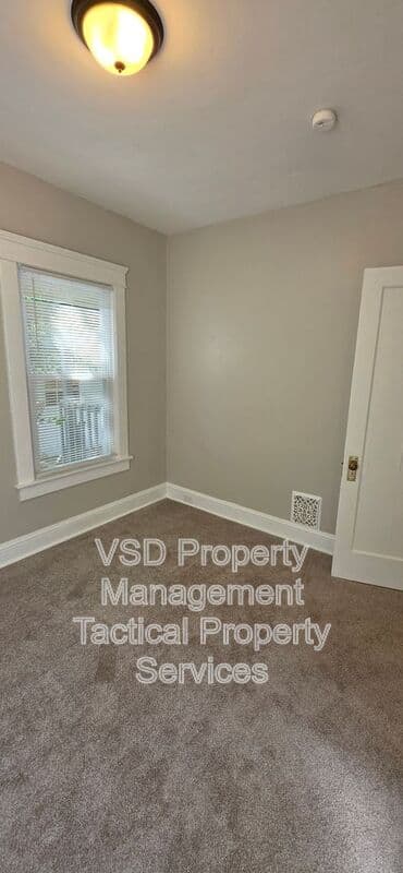 Cleveland Condo: 3254 W 99 St