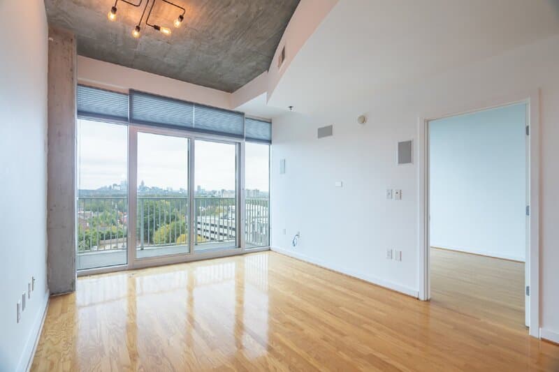 Atlanta Condo: 250 Pharr Road Northeast