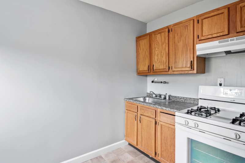 Baltimore Condo: 1411 Filbert Street - 2