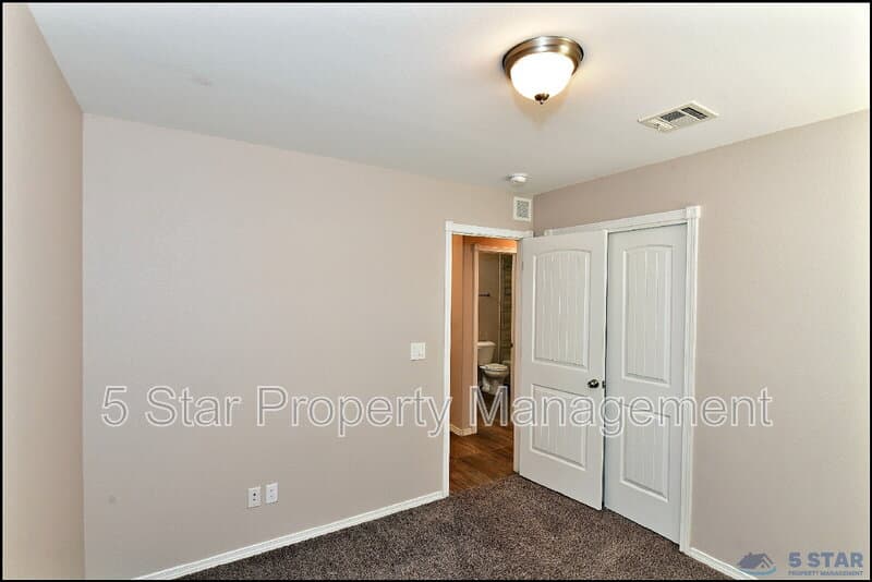 Horizon City House: 963 Aircoupe Way !!