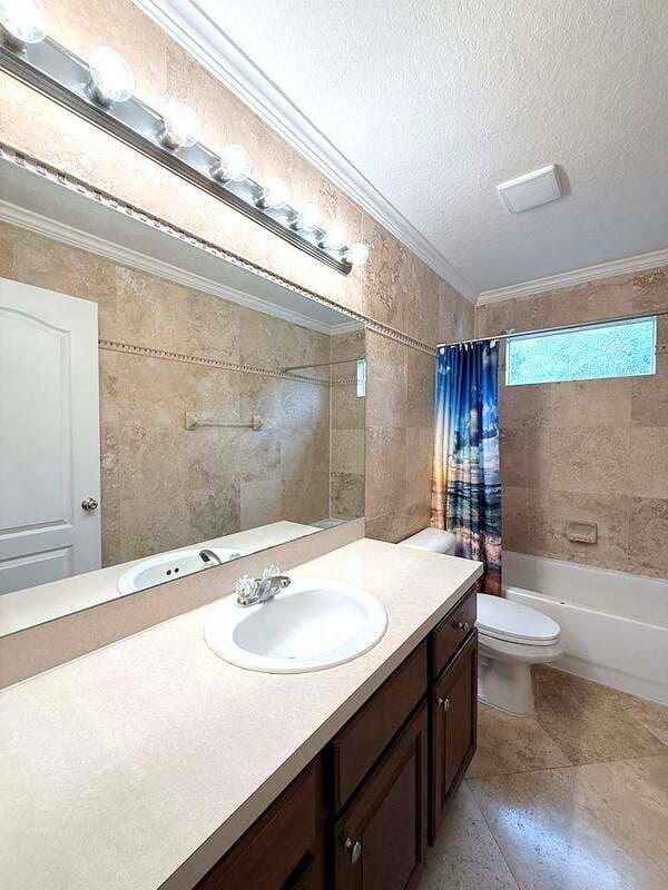 Riverview House: 11335 Village Brook Drive