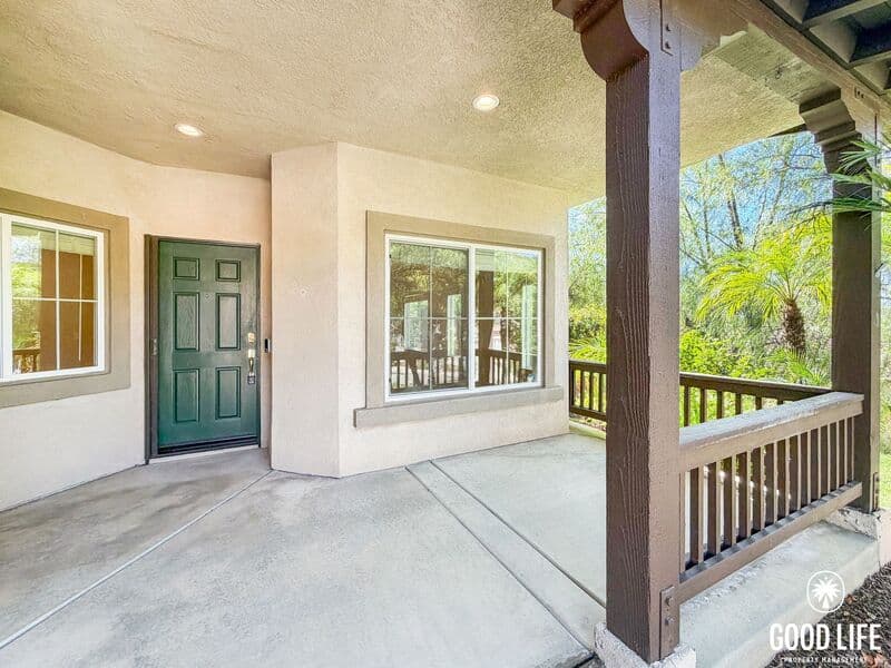 Escondido House: 3193 Willow Tree Ln