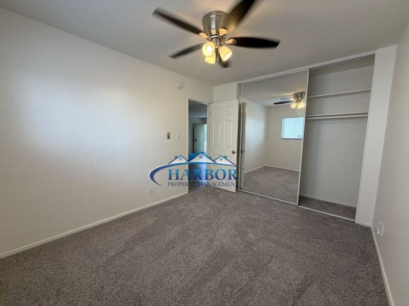 San Pedro Condo: 718 S. Leland Street