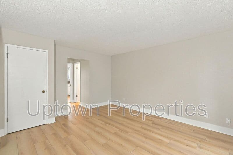 Vancouver House: 6515 Kansas St.