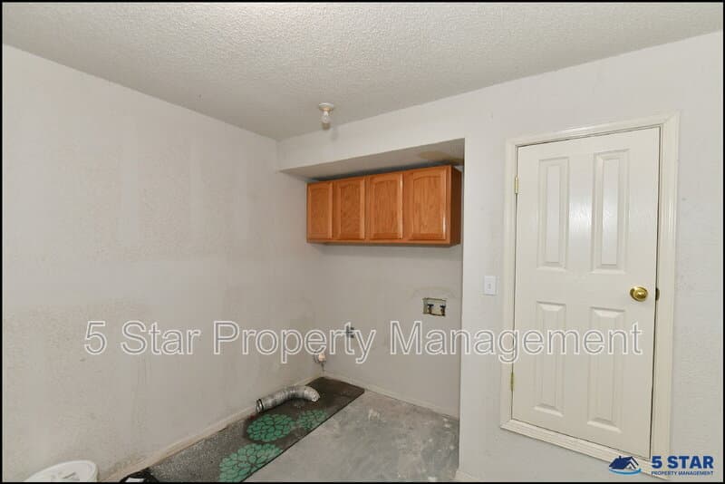 El Paso House: 3112 Tierra Ayala Drive !!