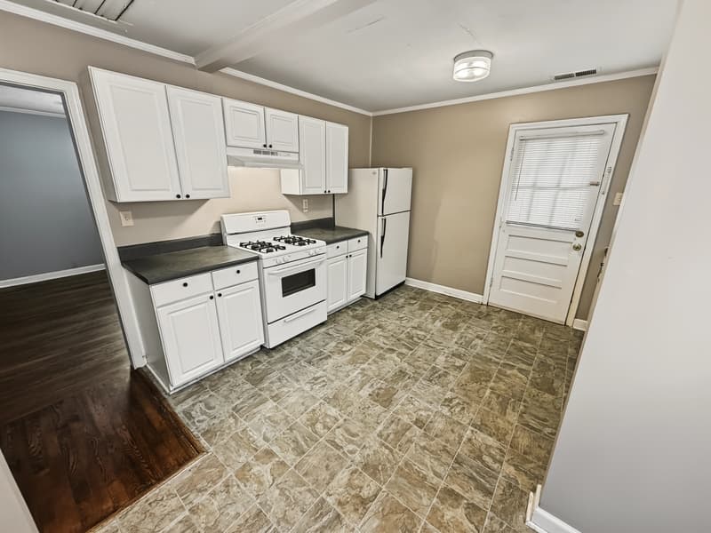 Memphis House: 1117 Goodman Street