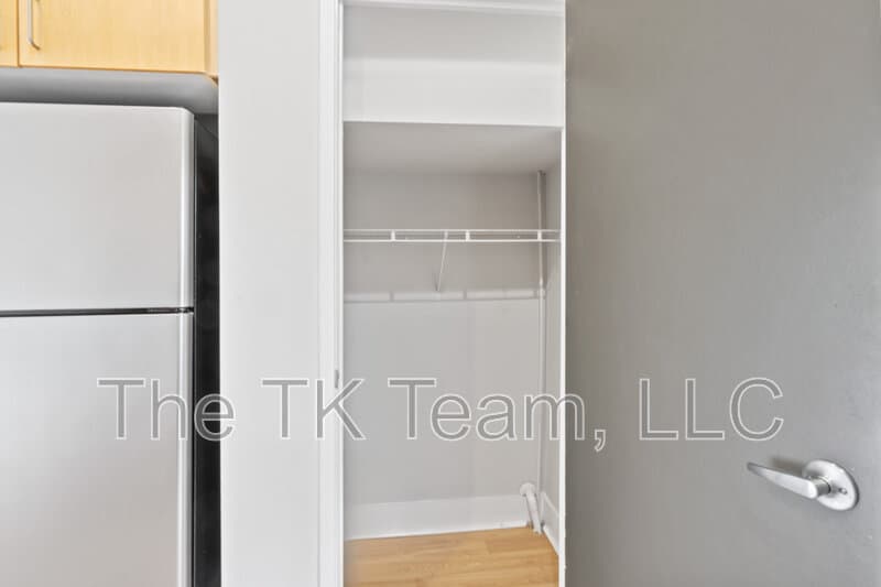 Charlotte Condo: 514 W 10th Street