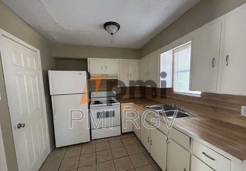 Edinburg Condo: 1608 Norma Ln