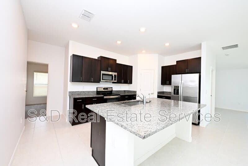 Bartow House: 2674 Red Egret Drive