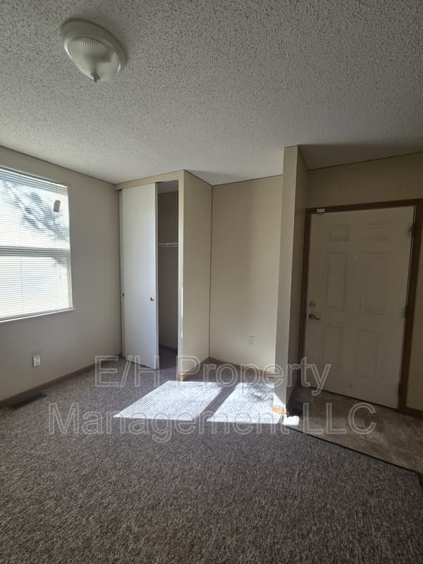Wichita Condo: 1460 East 17th Street North