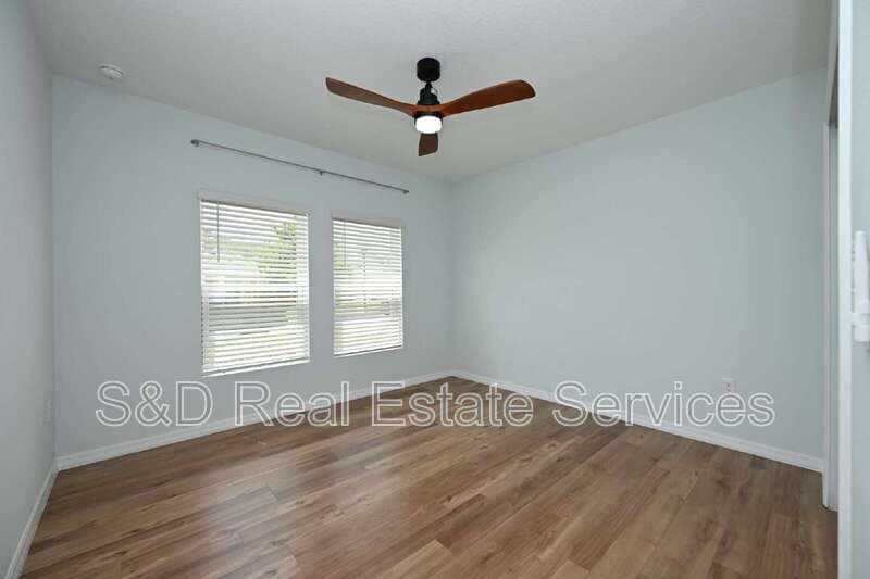 Lakeland House: 2028 Rosewood Cir