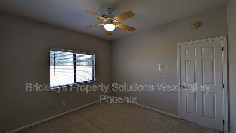 Goodyear House: 13354 W Palm Ln