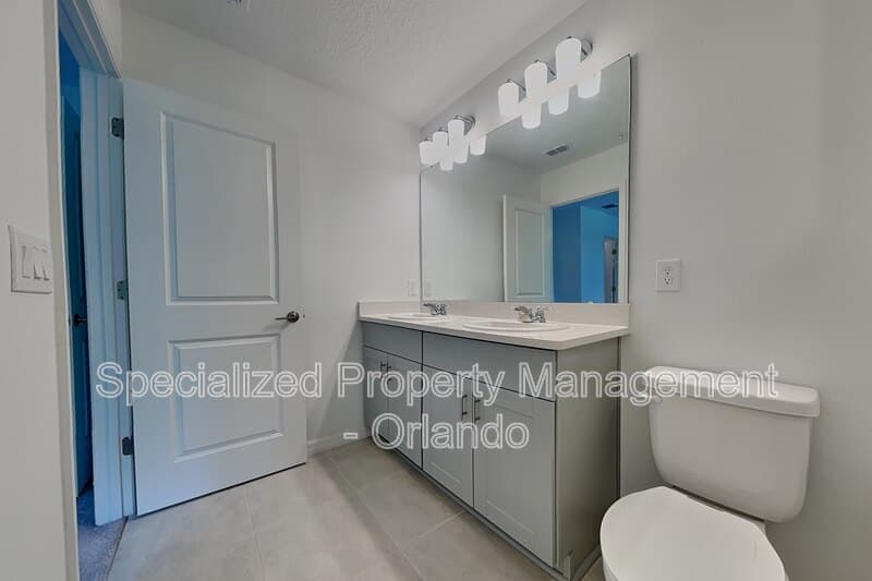 Saint Cloud Townhome: 4830 Revolutionary Way