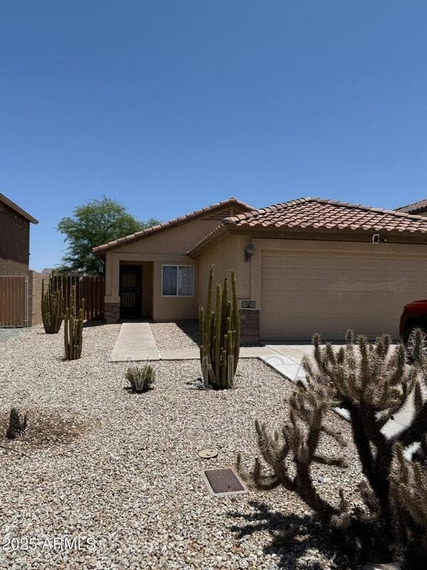 Coolidge House: 329 S 16th St
