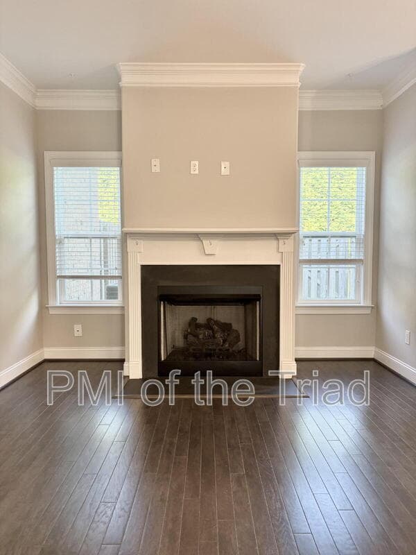 Walkertown Townhome: 2953 York Place Dr