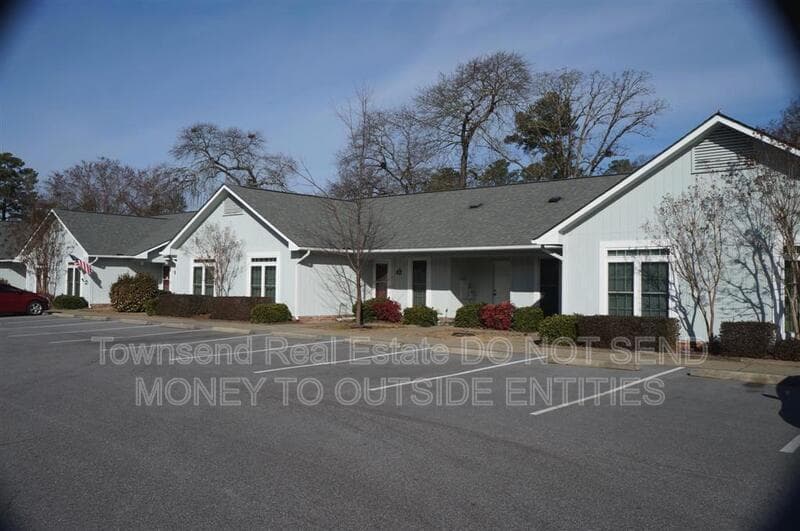 Fayetteville House: 2740 Helaman Ct.