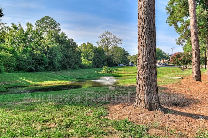 Augusta Condo: 2515 Center West Parkway - 3N