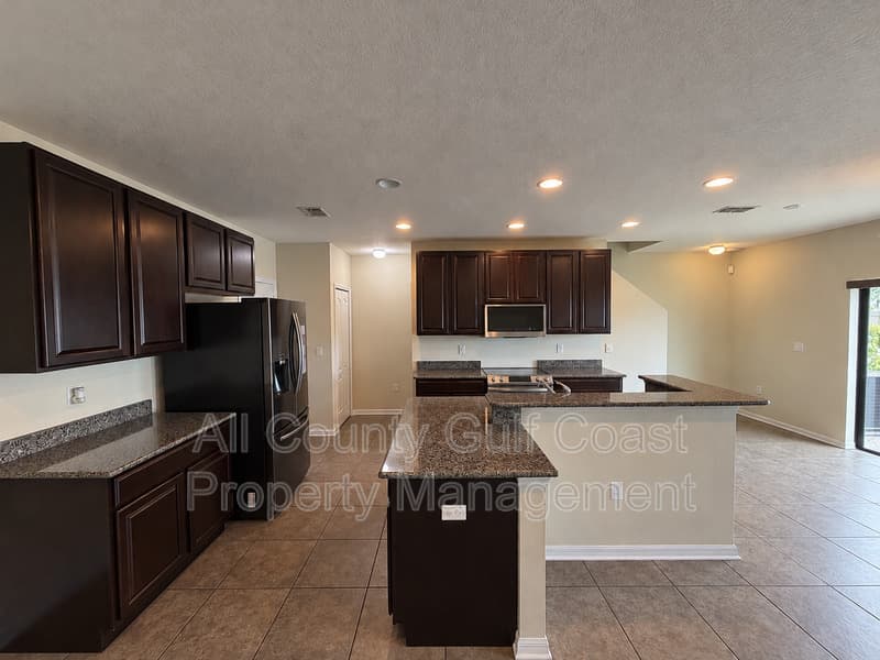 Palmetto House: 2234 10th Ave E