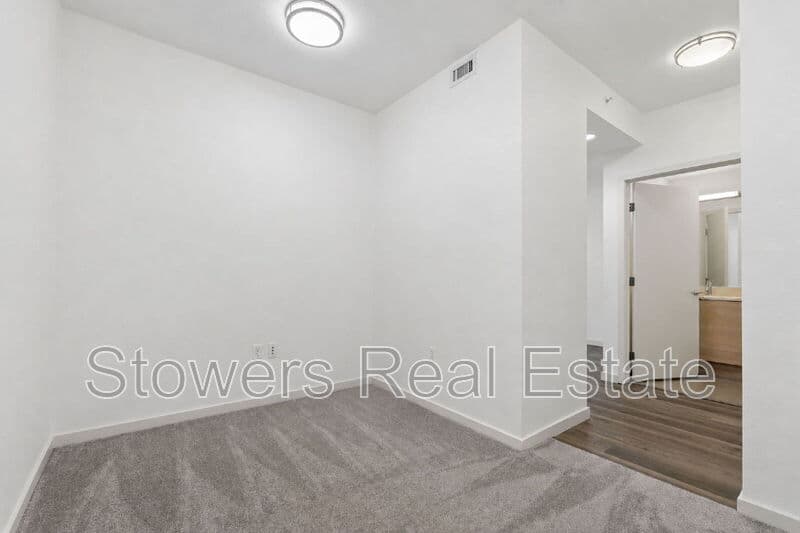 Walnut Creek Condo: 1655 N California Blvd