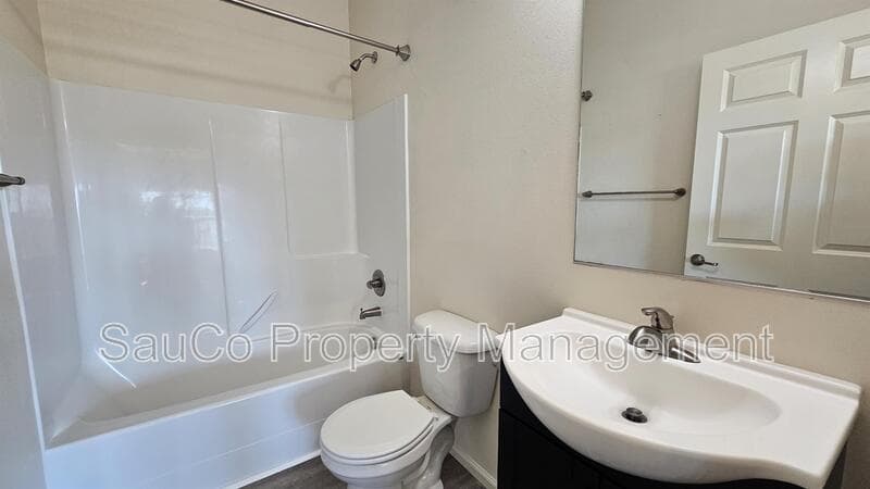 Scappoose Condo: 33763 East Columbia Avenue - 7