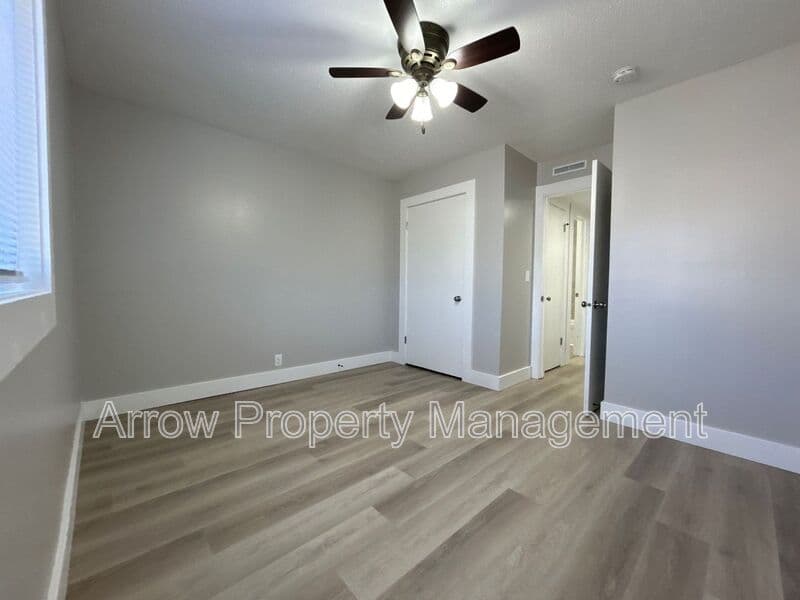 Clarinda House: 1010 North 16th Street