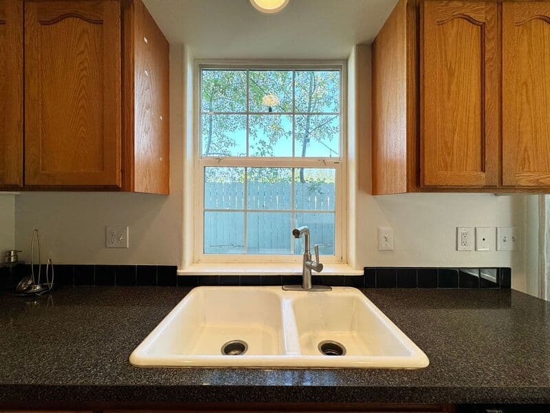 Eugene Townhome: 3697 Westleigh Street