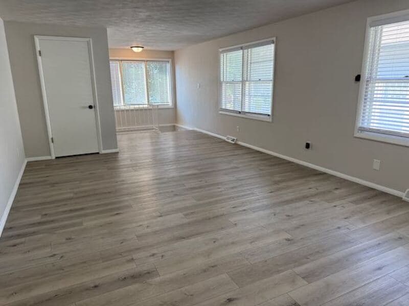 Peoria Heights Condo: 1105 E Samuel