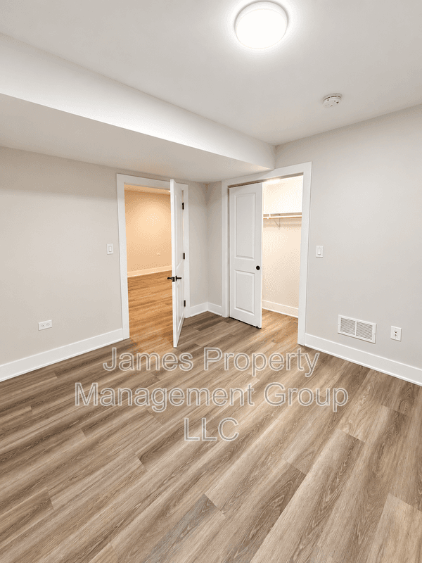 Chicago Condo: 6325 N Richmond Street - GS
