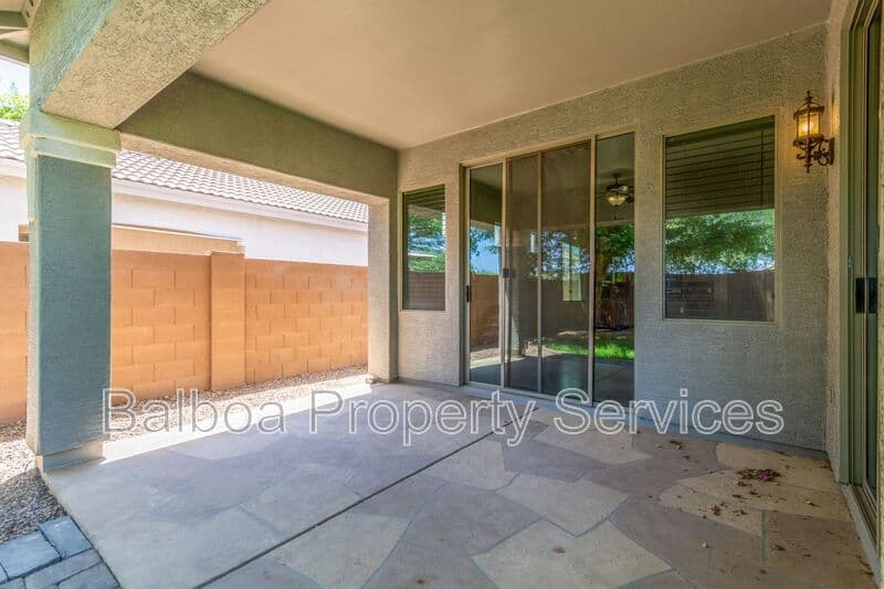 Queen Creek House: 21534 E Domingo Rd