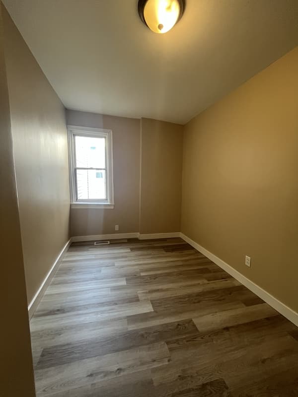 Philadelphia House: 1936 Tasker Street