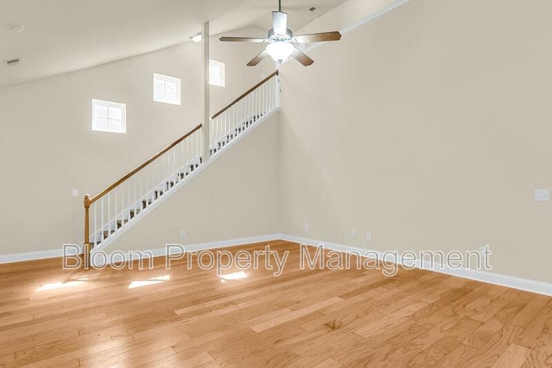 Mount Pleasant House: 2649 Lohr Dr