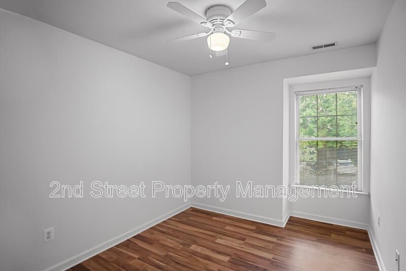 Cherry Hill Condo: 377 Tavistock - 1