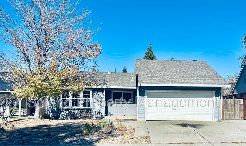 Vacaville House: 349 Temple Drive