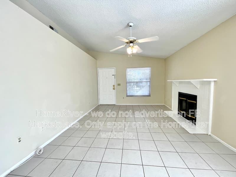 Tampa Condo: 14733 Norwood Oaks Dr