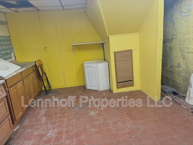 Haverhill House: 206 Primrose Street