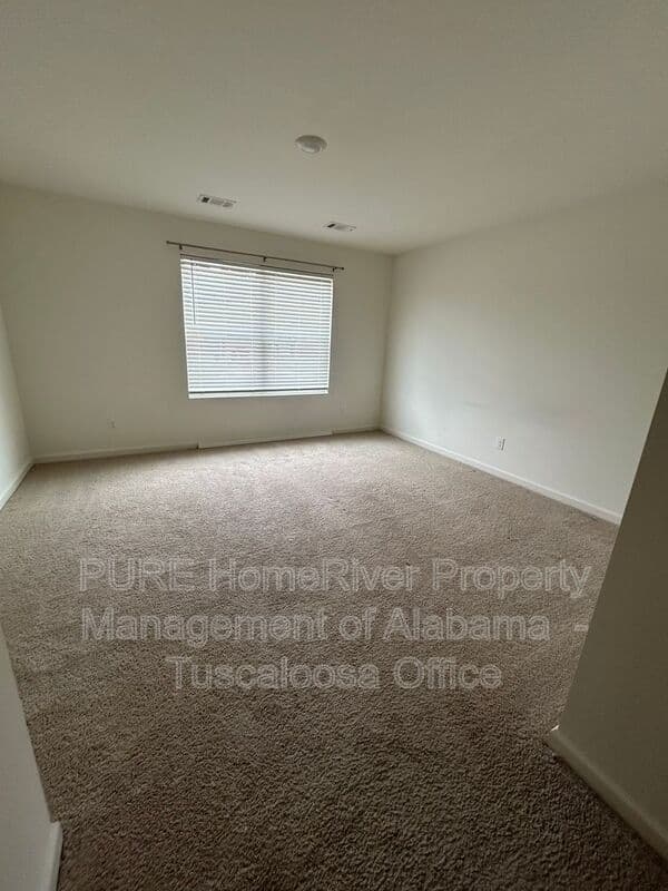 Northport House: 3509 Magnolia Hills Drive