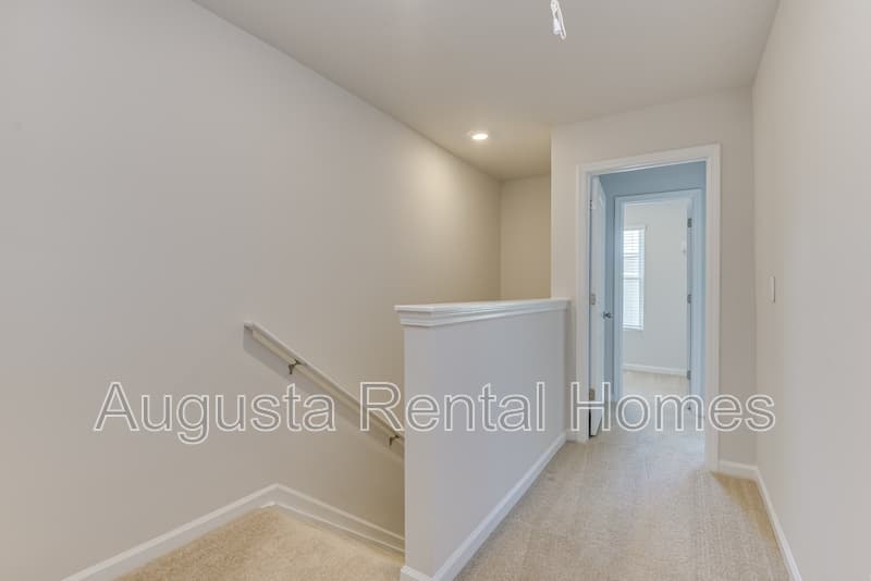 Graniteville House: 818 Quaint Parish Circle