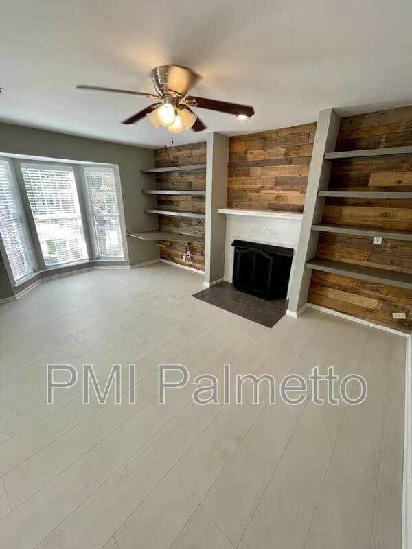 Columbia Condo: 2A Cutlers Court