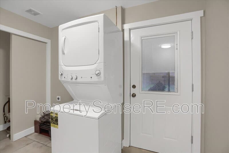 Denver House: 1333 South Xavier Street