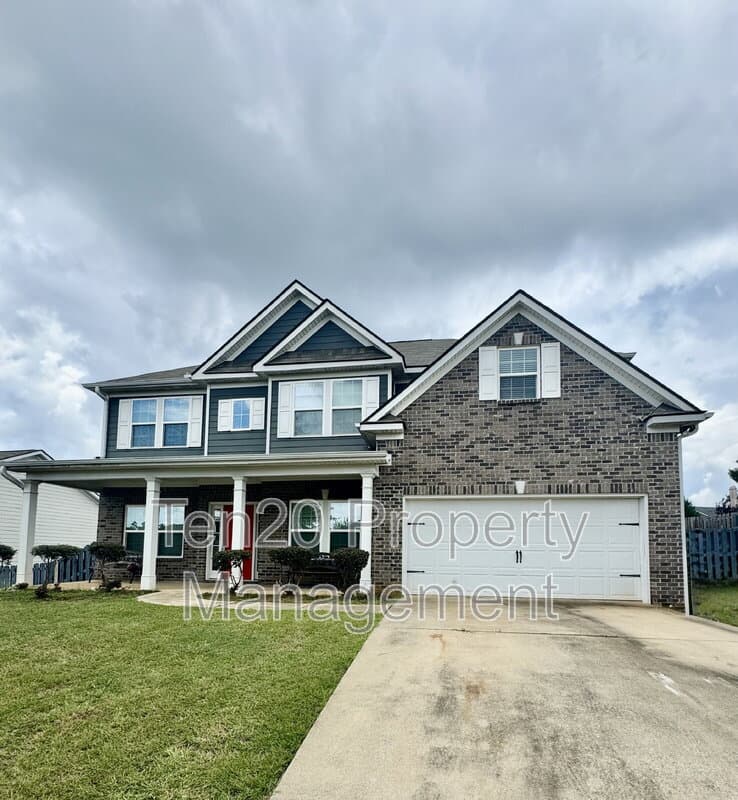 Columbus House: 5037 Lexington Lane