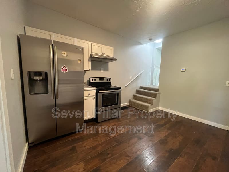 Columbus Condo: 114 Dana Ave